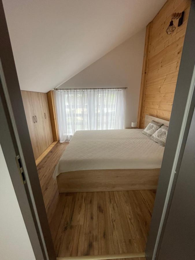 U Plechoveho Janosika Apartment เทรโควา ภายนอก รูปภาพ