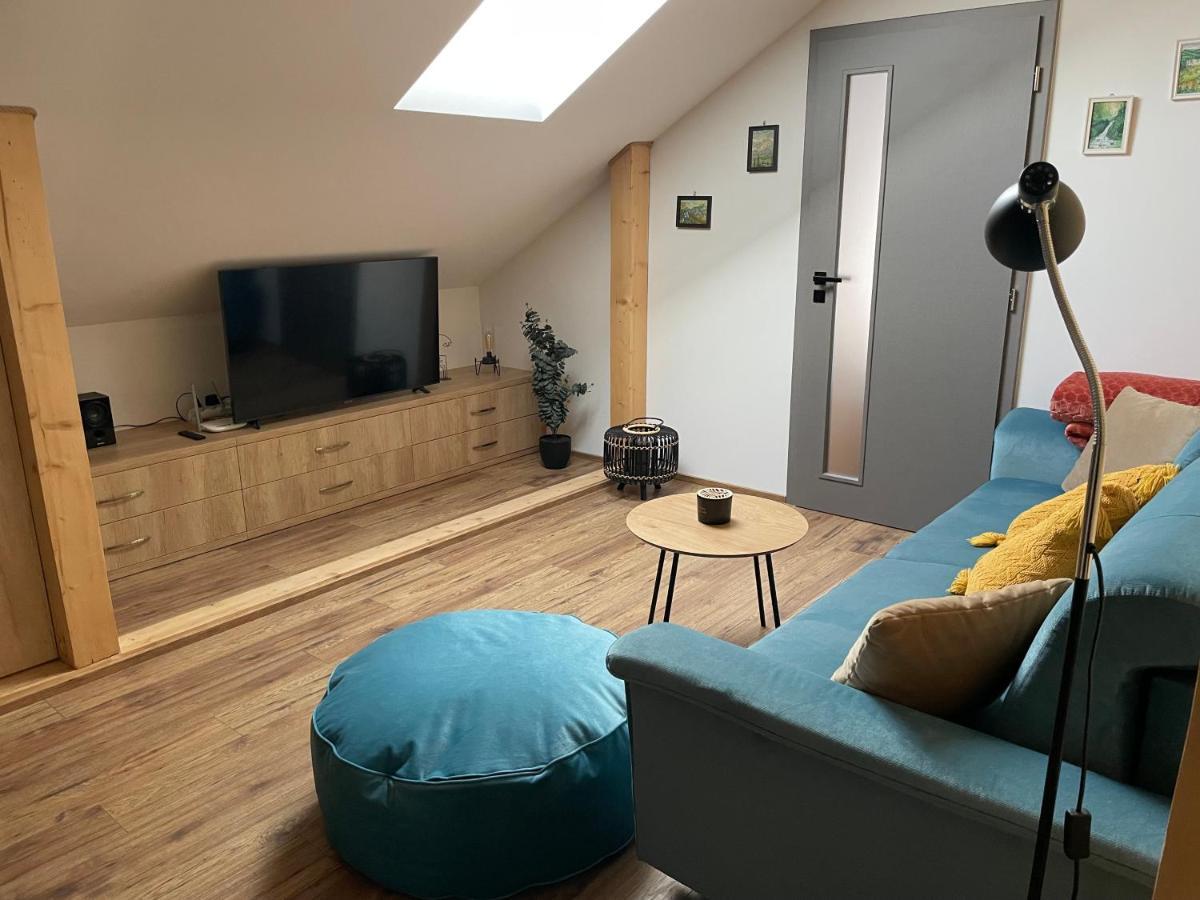 U Plechoveho Janosika Apartment เทรโควา ภายนอก รูปภาพ